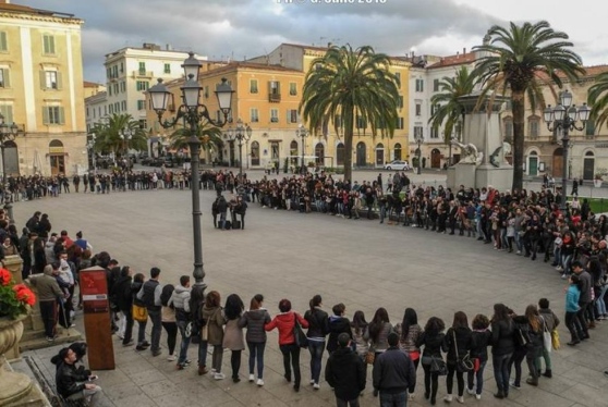 Sassari, "Ballu tundu" flash mob Photo: La Nuova Sardegna online newspaper