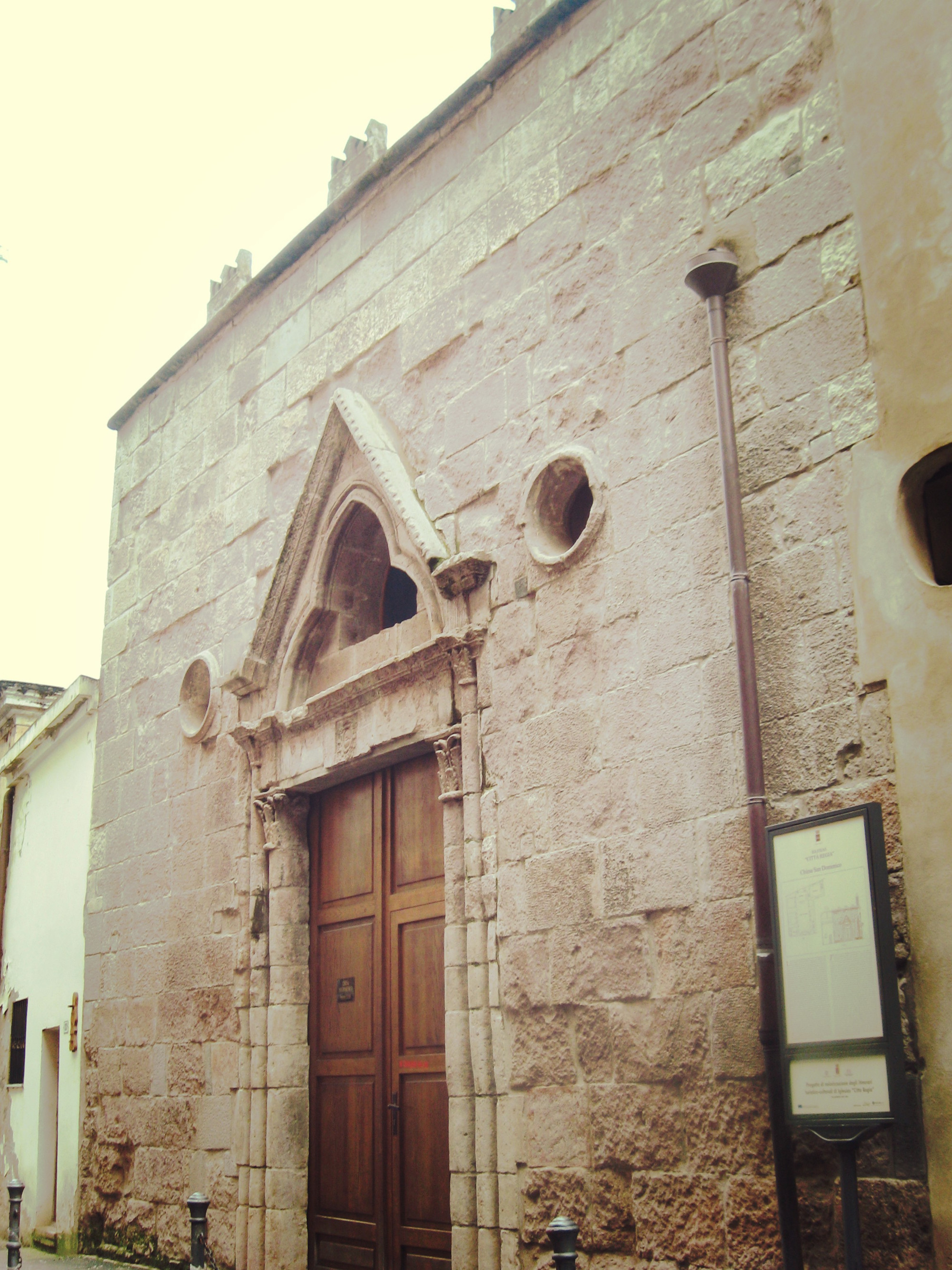The places of culture: iglesias, the church of san domenico go ... Archi decorativi per interni
